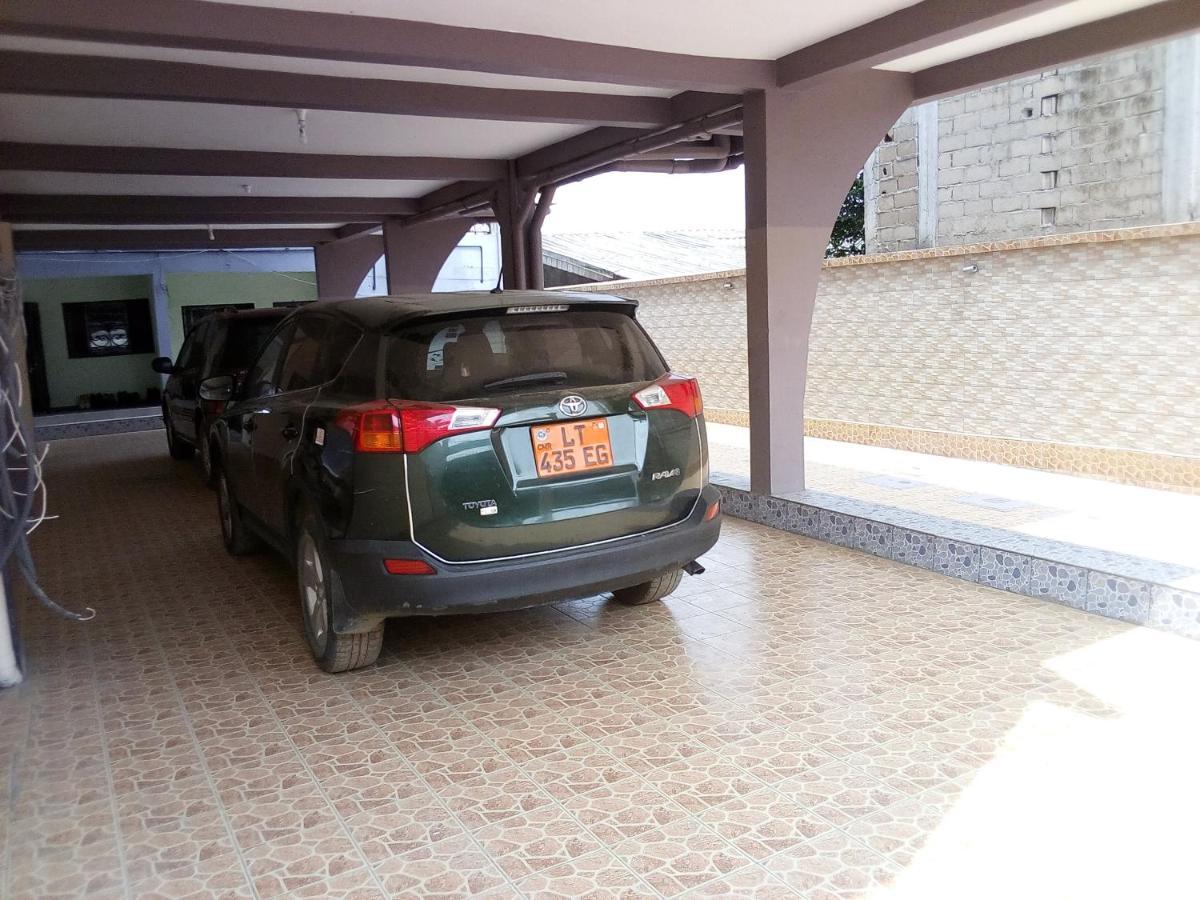 Residence Cristal Logpom Douala Exterior foto